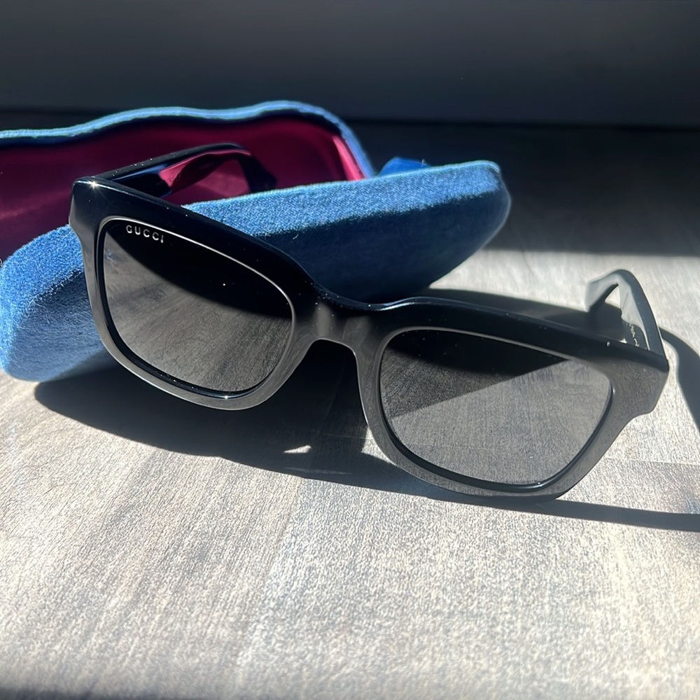 Gucci Black square frame glasses